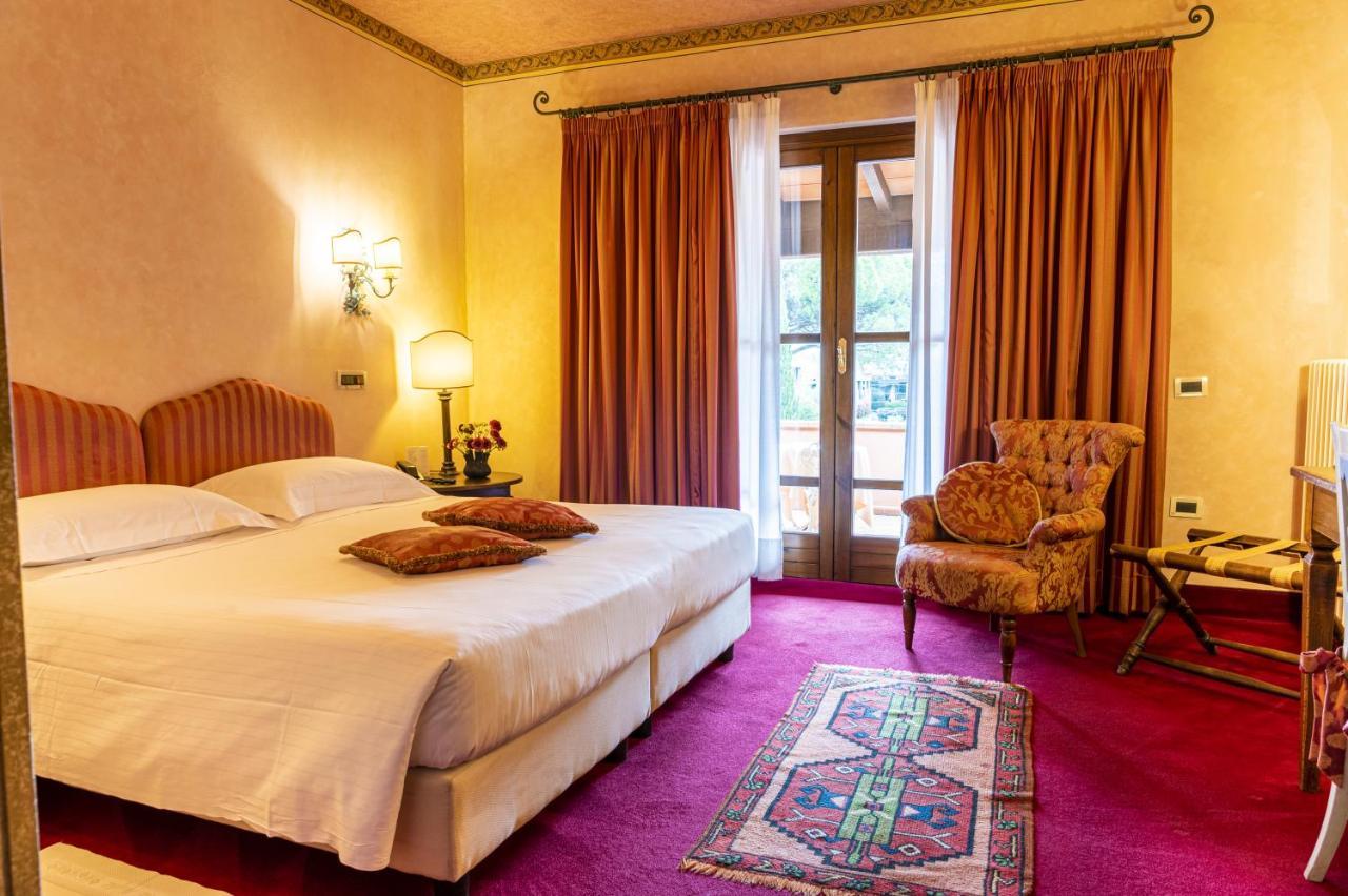 Hotel Boccaccio Calcinaia Eksteriør bilde