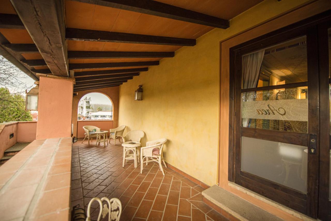 Hotel Boccaccio Calcinaia Eksteriør bilde