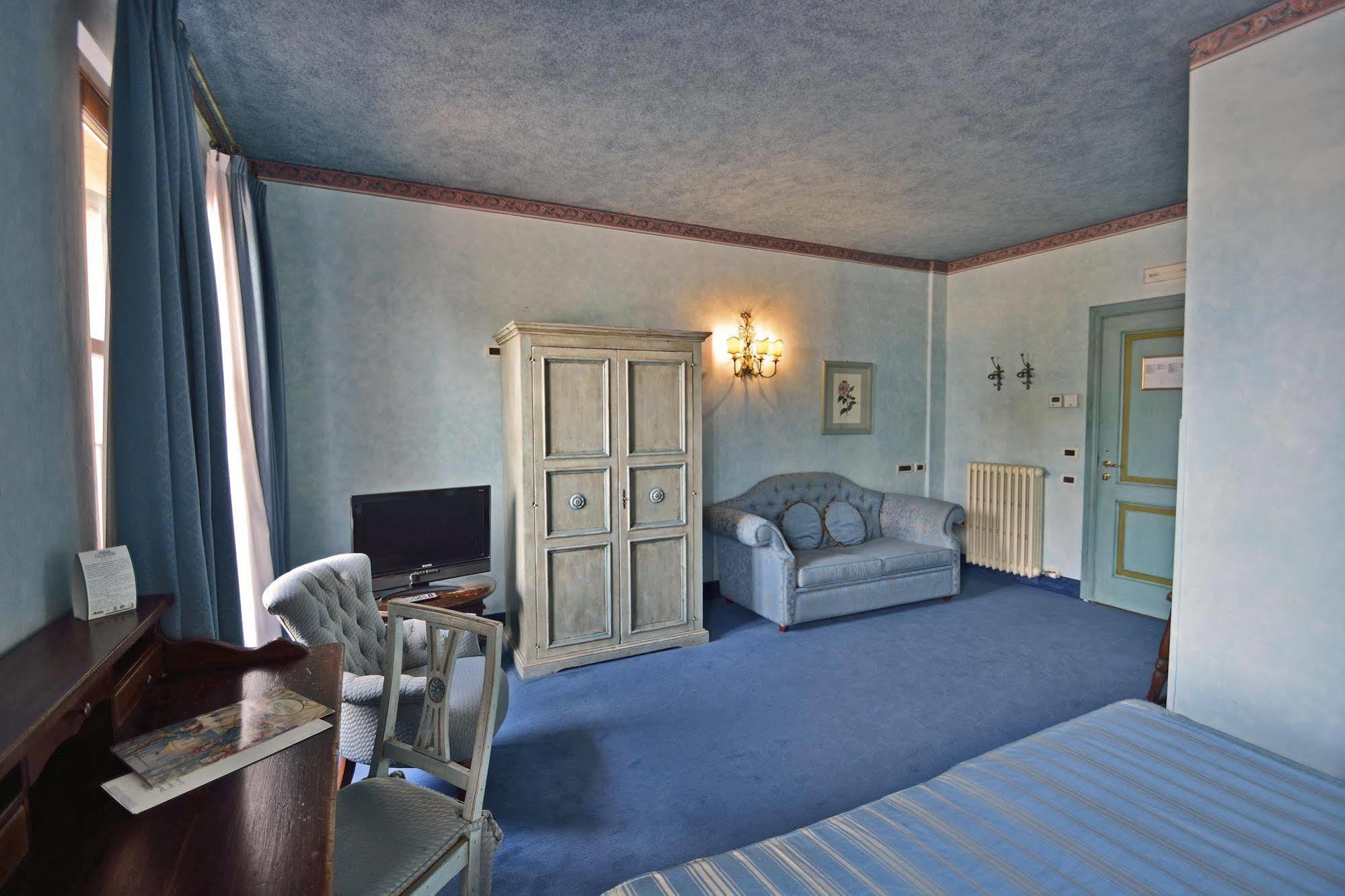 Hotel Boccaccio Calcinaia Eksteriør bilde